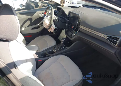 2021 Hyundai Ioniq Hybrid Se из США, поврежденный, VIN KMHC75LC0MU261697